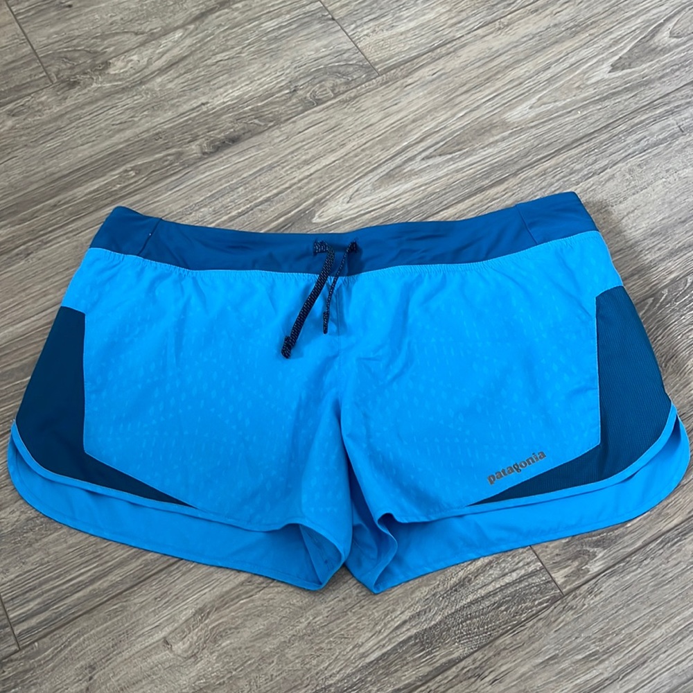 Patagonia blue shorts size medium